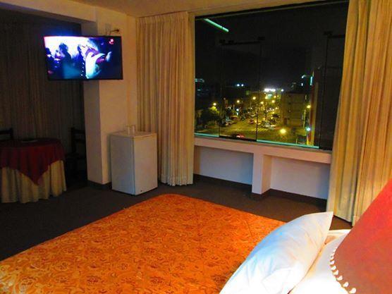 Las Musas Hotel & Casino Чиклайо Екстериор снимка