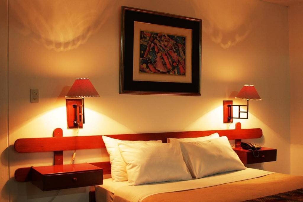 Las Musas Hotel & Casino Чиклайо Стая снимка